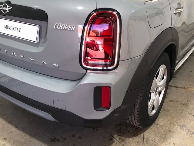 fotoG 17 del MINI MINI Countryman Cooper 100 kW (136 CV) 136cv Gasolina del 2022 en Madrid