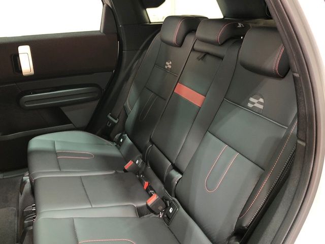 fotoG 8 del MINI MINI Countryman D 120 kW (163 CV) 163cv Diésel del 2024 en Madrid