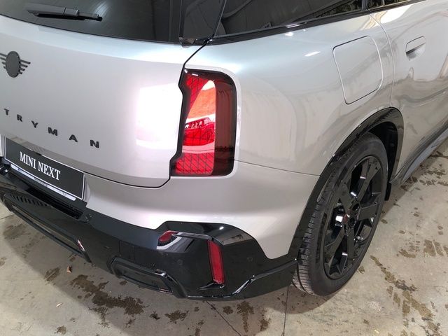 fotoG 17 del MINI MINI Countryman D 120 kW (163 CV) 163cv Diésel del 2024 en Madrid