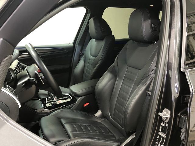 BMW M X3 M color Gris. Año 2023. 353KW(480CV). Gasolina. En concesionario Movilnorte El Carralero de Madrid