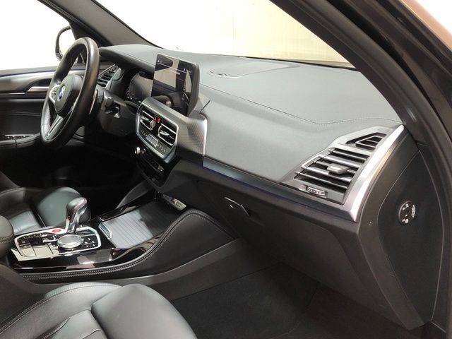 BMW M X3 M color Gris. Año 2023. 353KW(480CV). Gasolina. En concesionario Movilnorte El Carralero de Madrid