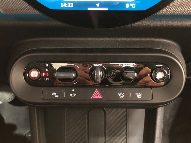 fotoG 16 del MINI MINI Cooper 5 Puertas C 115 kW (156 CV) 156cv Gasolina del 2025 en Madrid