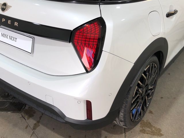 fotoG 17 del MINI MINI Cooper 5 Puertas C 115 kW (156 CV) 156cv Gasolina del 2025 en Madrid