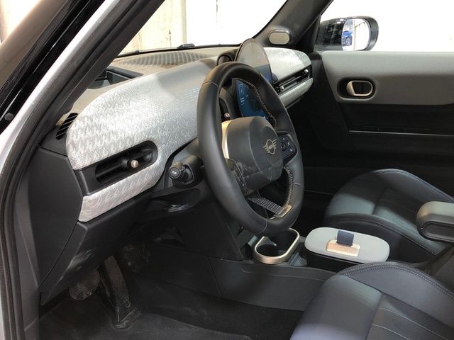 fotoG 10 del MINI MINI Cooper 5 Puertas C 115 kW (156 CV) 156cv Gasolina del 2025 en Madrid