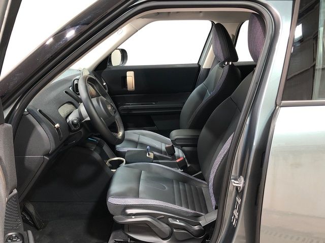 fotoG 19 del MINI MINI Countryman D 120 kW (163 CV) 163cv Diésel del 2024 en Madrid