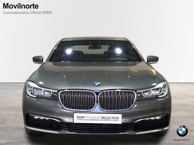 Fotos de BMW Serie 7 730d color Gris. Año 2018. 195KW(265CV). Diésel. En concesionario Movilnorte El Plantio de Madrid