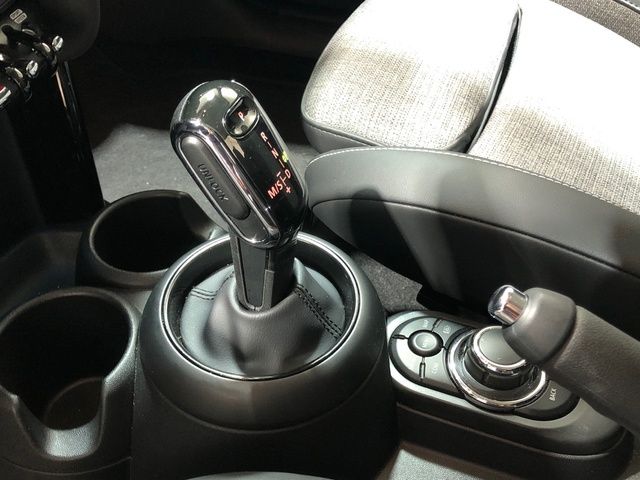 fotoG 16 del MINI MINI Cooper 5 Puertas S 131 kW (178 CV) 178cv Gasolina del 2022 en Madrid