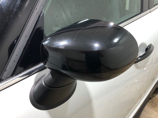 fotoG 15 del MINI MINI Countryman Cooper 100 kW (136 CV) 136cv Gasolina del 2022 en Madrid