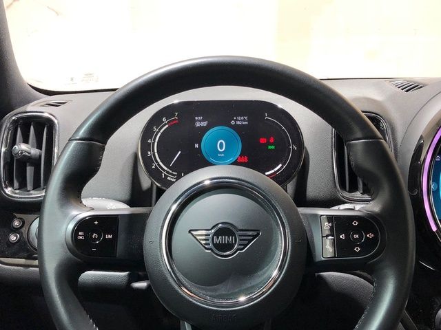 fotoG 13 del MINI MINI Countryman Cooper 100 kW (136 CV) 136cv Gasolina del 2022 en Madrid