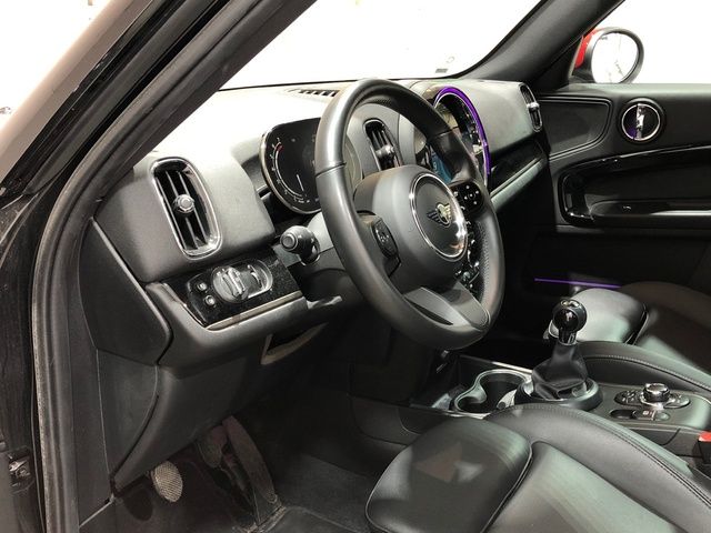 fotoG 10 del MINI MINI Countryman Cooper 100 kW (136 CV) 136cv Gasolina del 2022 en Madrid