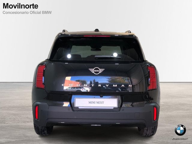 fotoG 4 del MINI MINI Countryman C 125 kW (170 CV) 170cv Gasolina del 2024 en Madrid