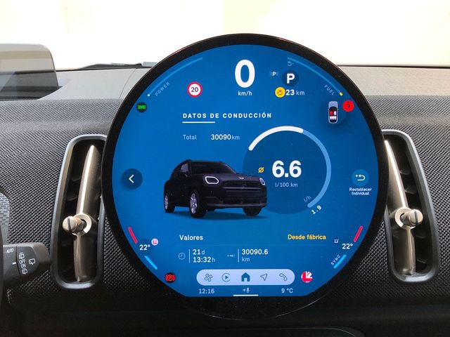 fotoG 18 del MINI MINI Countryman C 125 kW (170 CV) 170cv Gasolina del 2024 en Madrid