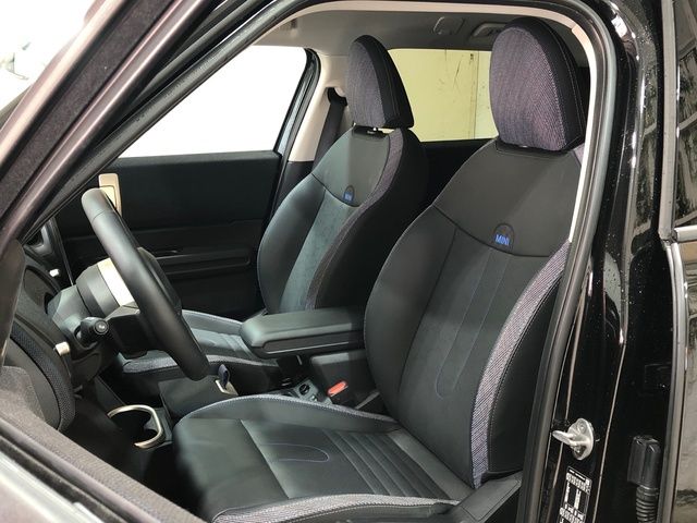 fotoG 20 del MINI MINI Countryman C 125 kW (170 CV) 170cv Gasolina del 2024 en Madrid