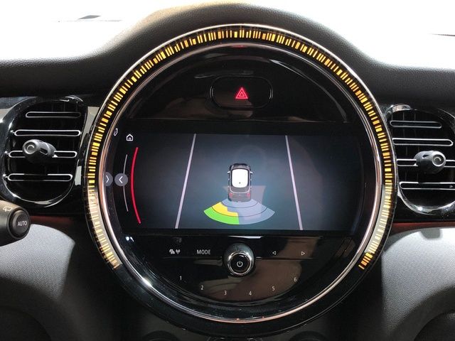 fotoG 21 del MINI MINI Cooper 5 Puertas 100 kW (136 CV) 136cv Gasolina del 2022 en Madrid