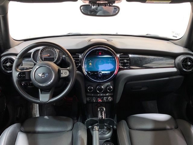 fotoG 6 del MINI MINI Cooper 5 Puertas 100 kW (136 CV) 136cv Gasolina del 2022 en Madrid