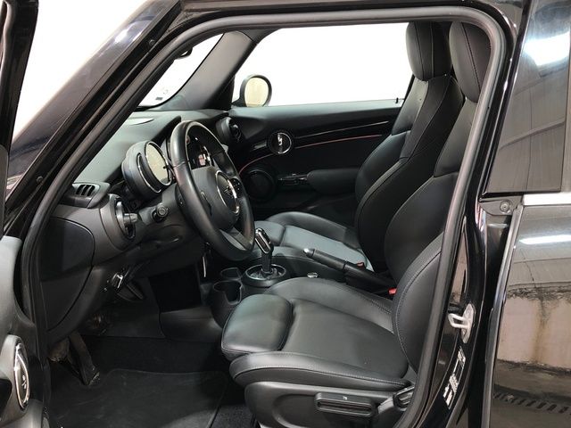 fotoG 19 del MINI MINI Cooper 5 Puertas 100 kW (136 CV) 136cv Gasolina del 2022 en Madrid