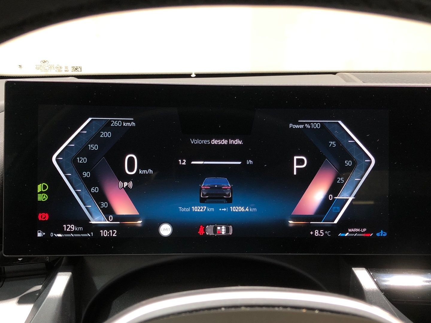 BMW Serie 5 520i color Negro. Año 2024. 153KW(208CV). Gasolina. En concesionario Movilnorte El Carralero de Madrid