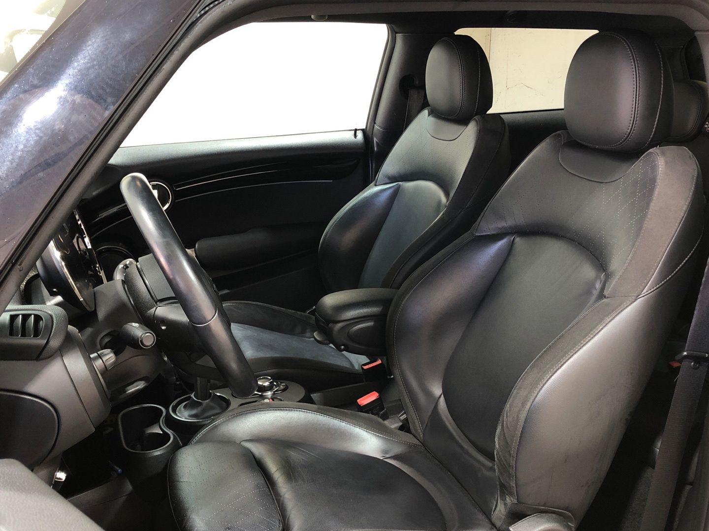 fotoG 20 del MINI MINI Cooper SE 135 kW (184 CV) 184cv Eléctrico del 2022 en Madrid