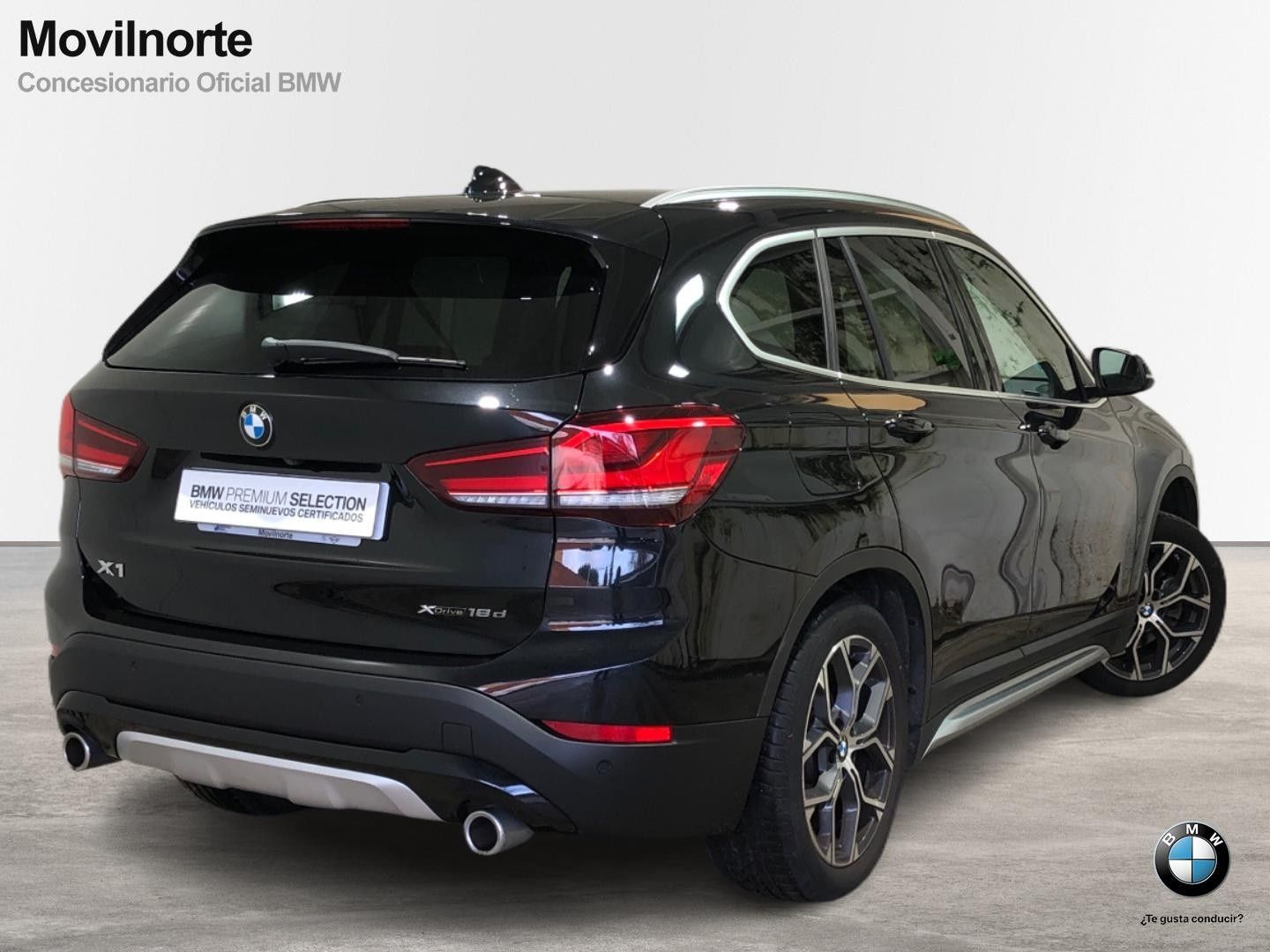 BMW X1 xDrive18d color Negro. Año 2022. 110KW(150CV). Diésel. En concesionario Movilnorte El Carralero de Madrid