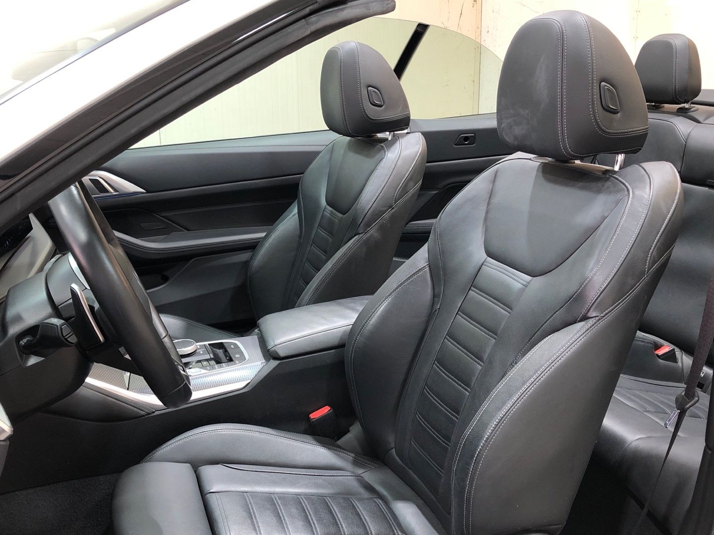 BMW Serie 4 420i Cabrio color Blanco. Año 2025. 135KW(184CV). Gasolina. En concesionario Movilnorte El Carralero de Madrid