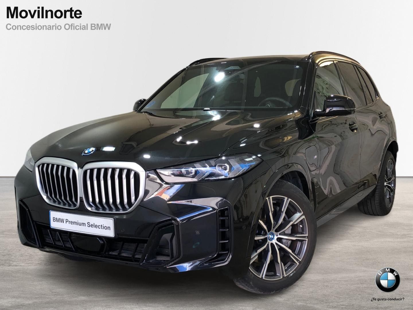 Fotos de BMW X5 xDrive50e color Negro. Año 2024. 360KW(489CV). Híbrido Electro/Gasolina. En concesionario Movilnorte Las Rozas de Madrid