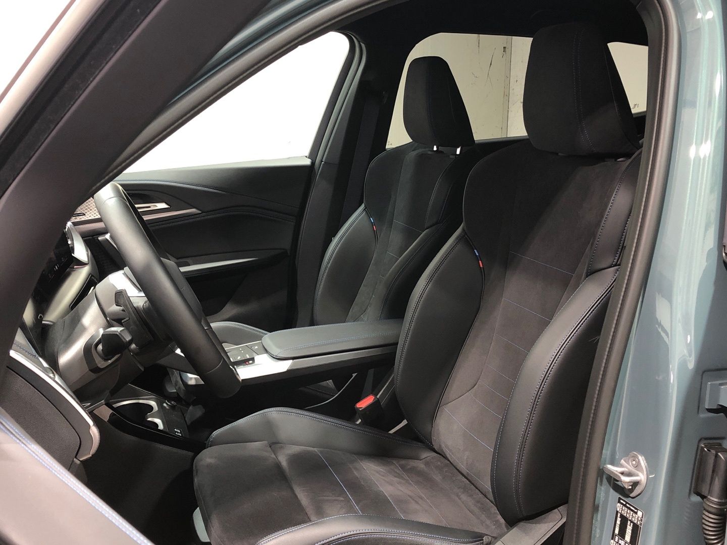 BMW X1 sDrive20d color Verde. Año 2025. 120KW(163CV). Diésel. En concesionario Movilnorte El Plantio de Madrid