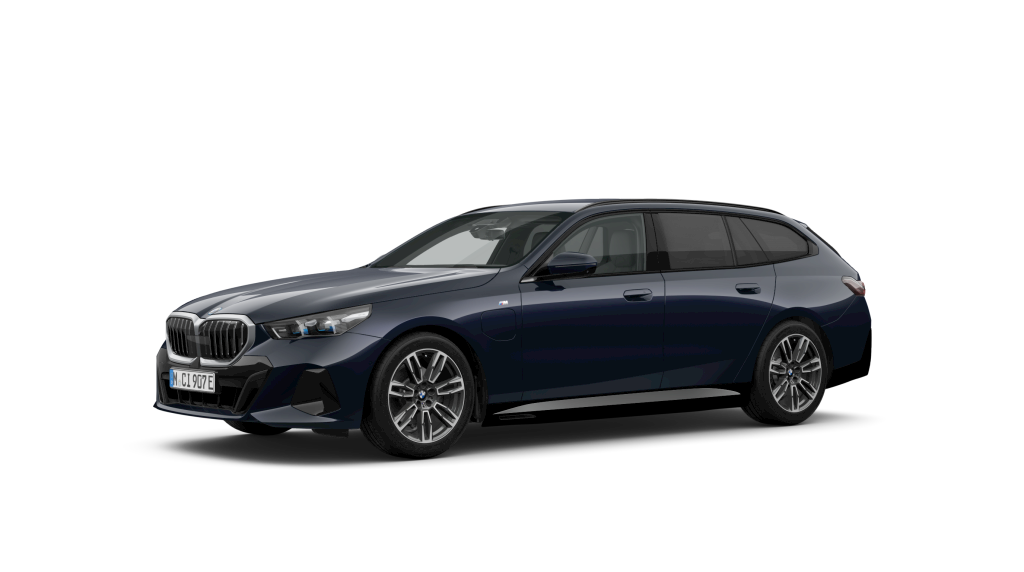 Fotos de BMW Serie 5 530e Touring color Negro. Año 2025. 220KW(299CV). Gasolina. En concesionario Movilnorte El Plantio de Madrid
