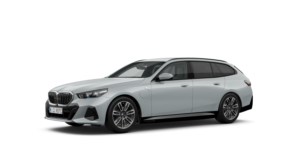 Fotos de BMW Serie 5 530e Touring color Gris. Año 2025. 220KW(299CV). Híbrido Electro/Gasolina. En concesionario Movilnorte El Plantio de Madrid