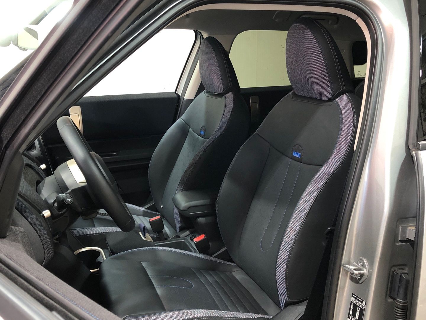 fotoG 20 del MINI MINI Countryman D 120 kW (163 CV) 163cv Diésel del 2024 en Madrid