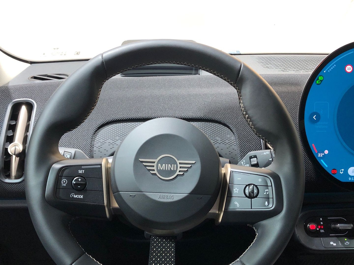 fotoG 13 del MINI MINI Countryman D 120 kW (163 CV) 163cv Diésel del 2024 en Madrid