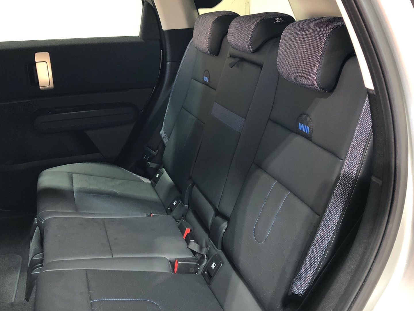 fotoG 8 del MINI MINI Countryman D 120 kW (163 CV) 163cv Diésel del 2024 en Madrid