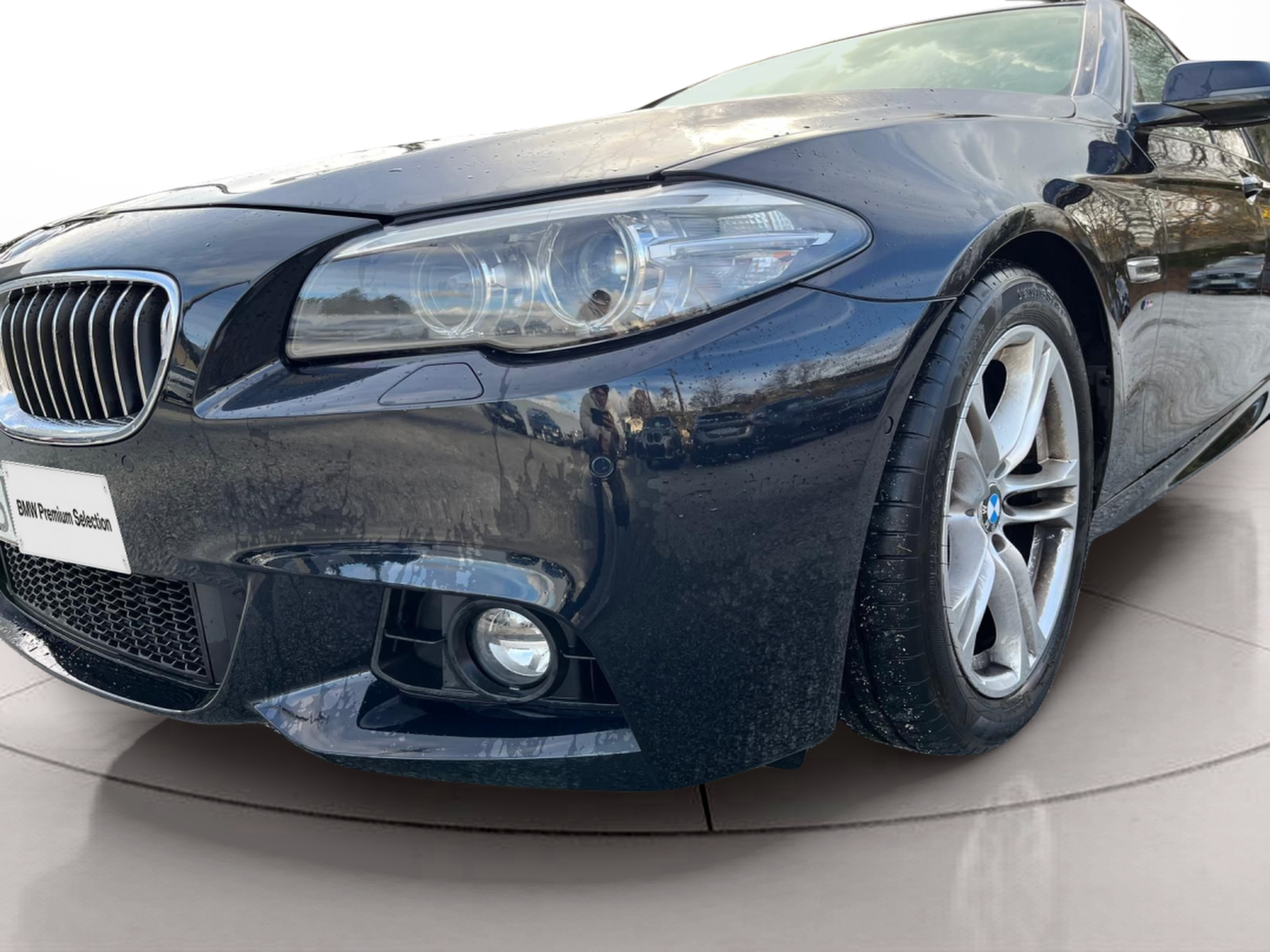 BMW Série 5 520d Touring color Negro. Año 2016. 140KW(190CV). Diesel. En concesionario A MatosCar Guarda - Comércio Automóvel, S.A. de Guarda