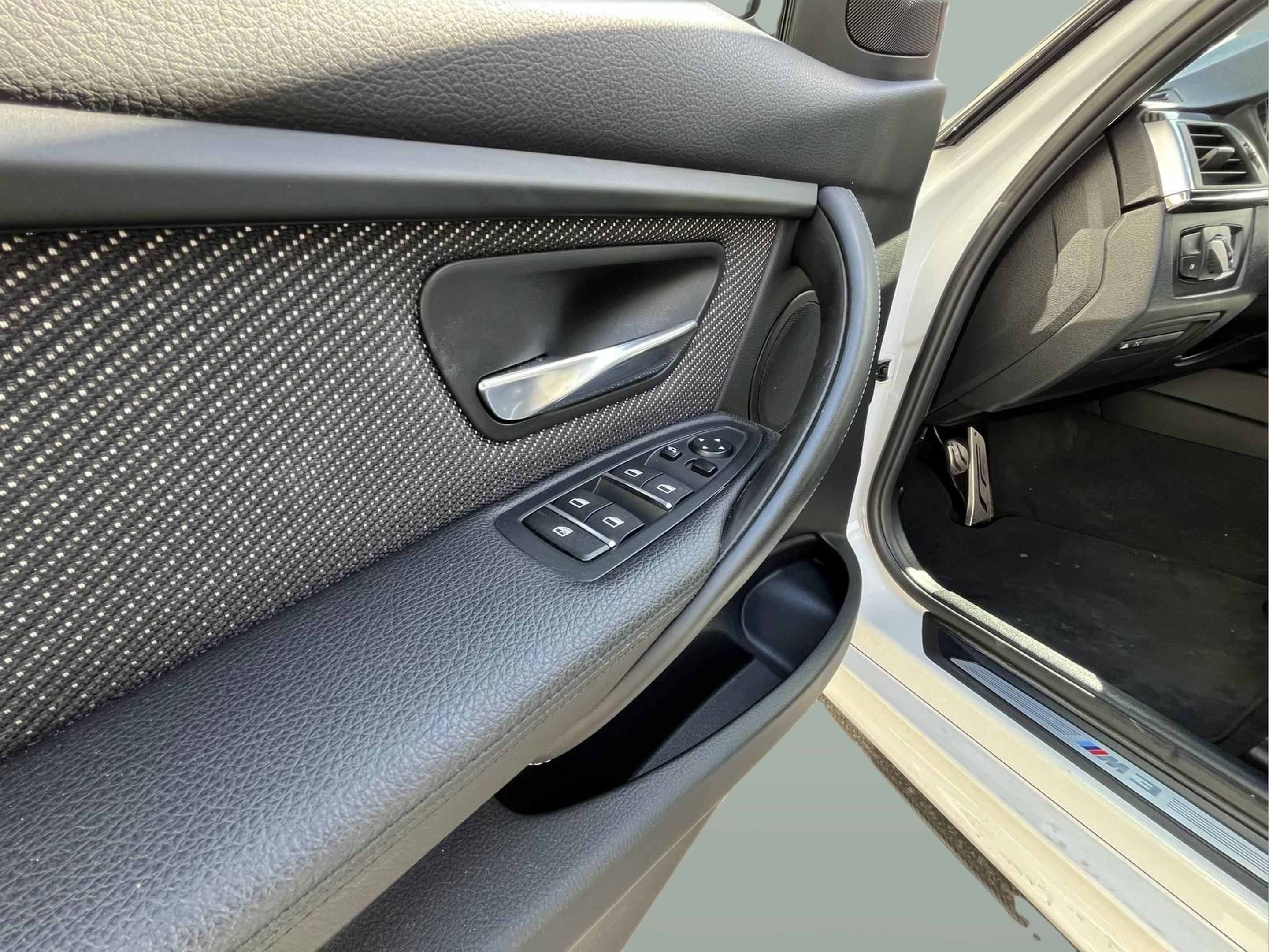 BMW M M3 Berlina color Blanco. Año 2017. 317KW(431CV). Gasolina. En concesionario A MatosCar Guarda - Comércio Automóvel, S.A. de Guarda