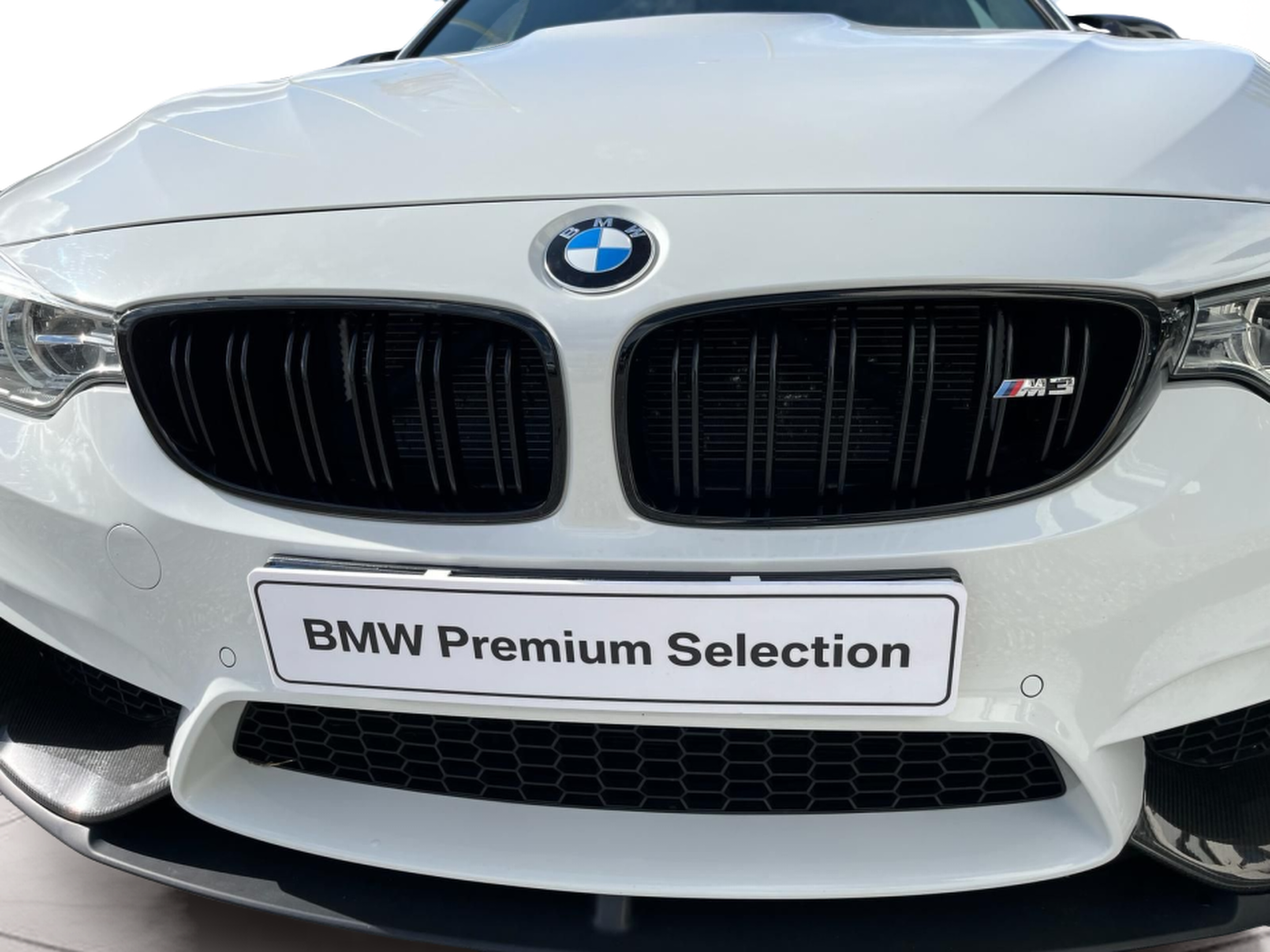 BMW M M3 Berlina color Blanco. Año 2017. 317KW(431CV). Gasolina. En concesionario A MatosCar Guarda - Comércio Automóvel, S.A. de Guarda