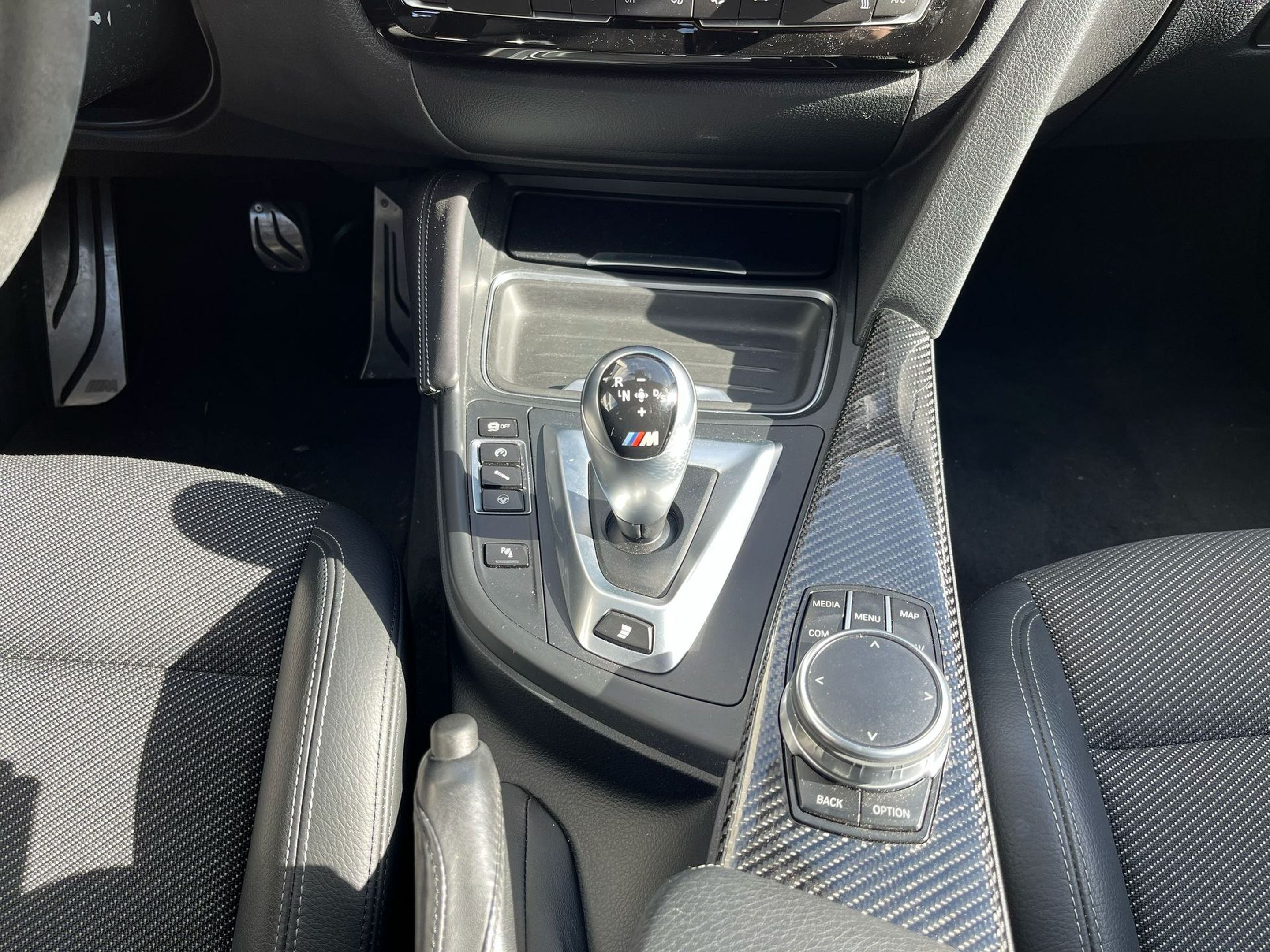 BMW M M3 Berlina color Blanco. Año 2017. 317KW(431CV). Gasolina. En concesionario A MatosCar Guarda - Comércio Automóvel, S.A. de Guarda