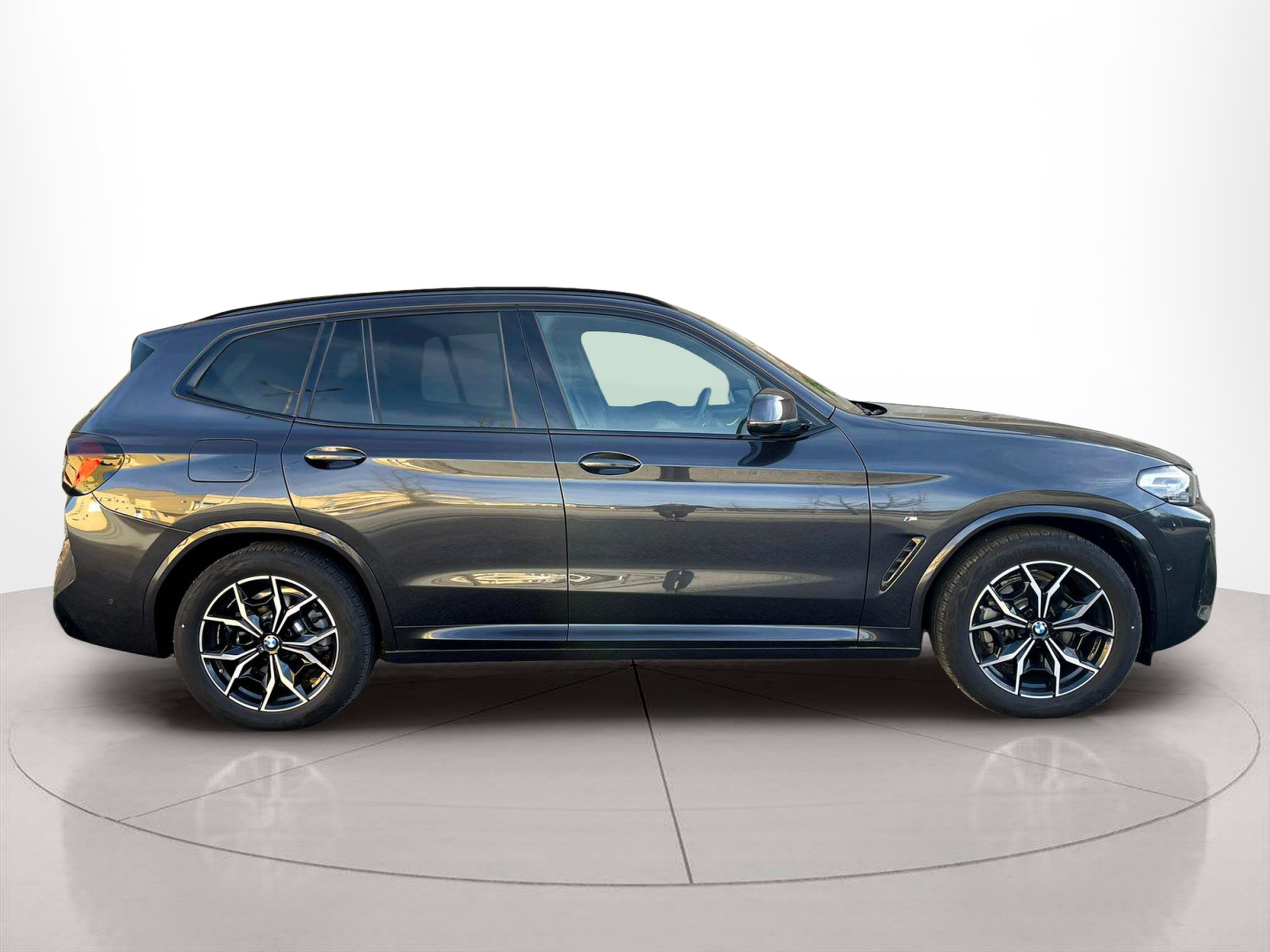 BMW X3 xDrive20d color Gris. Año 2024. 140KW(190CV). Diesel. En concesionario A MatosCar - MOTORRAD - Comércio Automóvel, S.A.Guard de 
