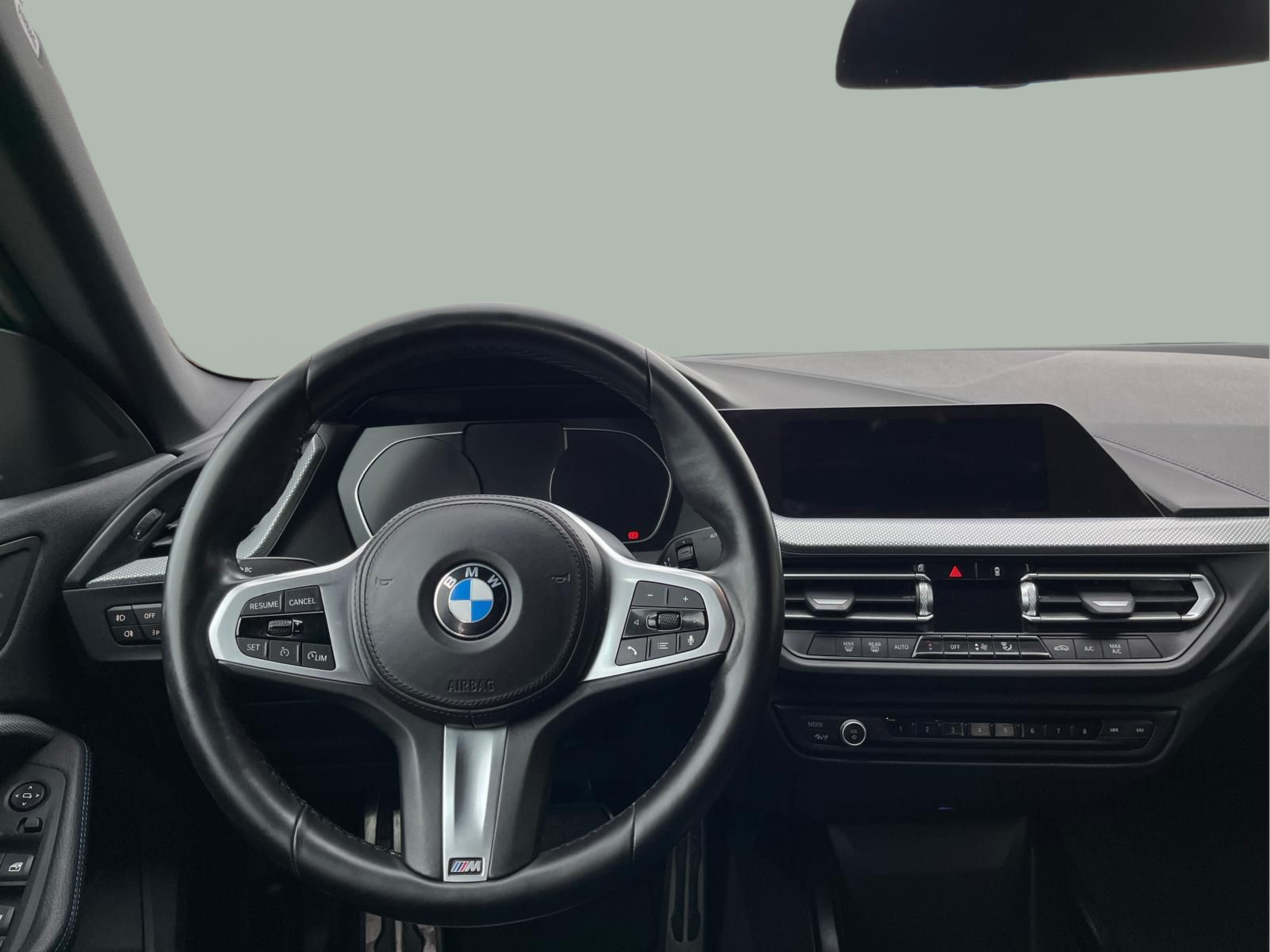 BMW Série 2 216d Gran Coupe color Negro. Año 2021. 85KW(116CV). Diesel. En concesionario A MatosCar Guarda - Comércio Automóvel, S.A. de Guarda