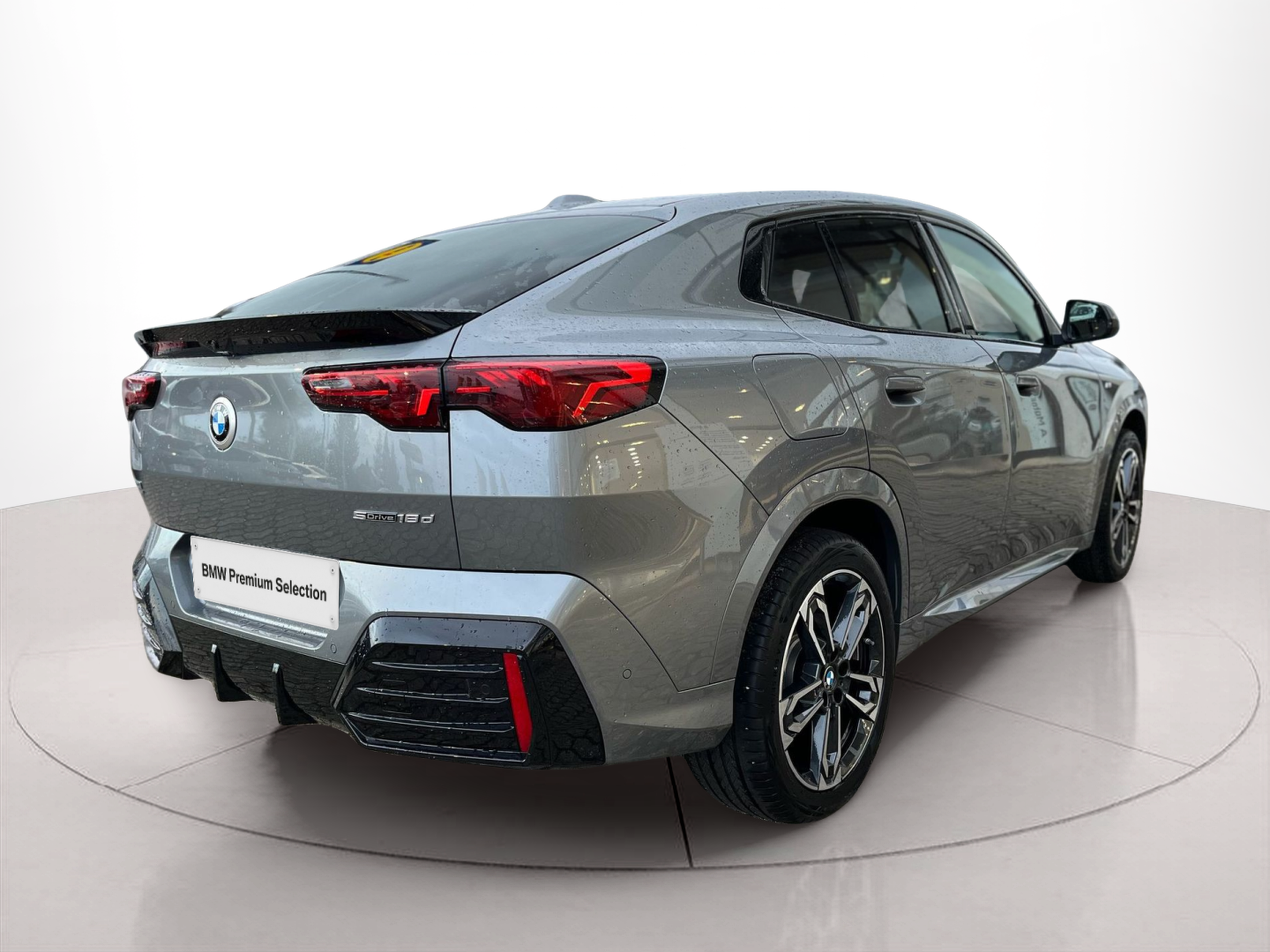 BMW X2 sDrive18d color Gris. Año 2025. 110KW(150CV). Diesel. En concesionario A MatosCar Guarda - Comércio Automóvel, S.A. de Guarda