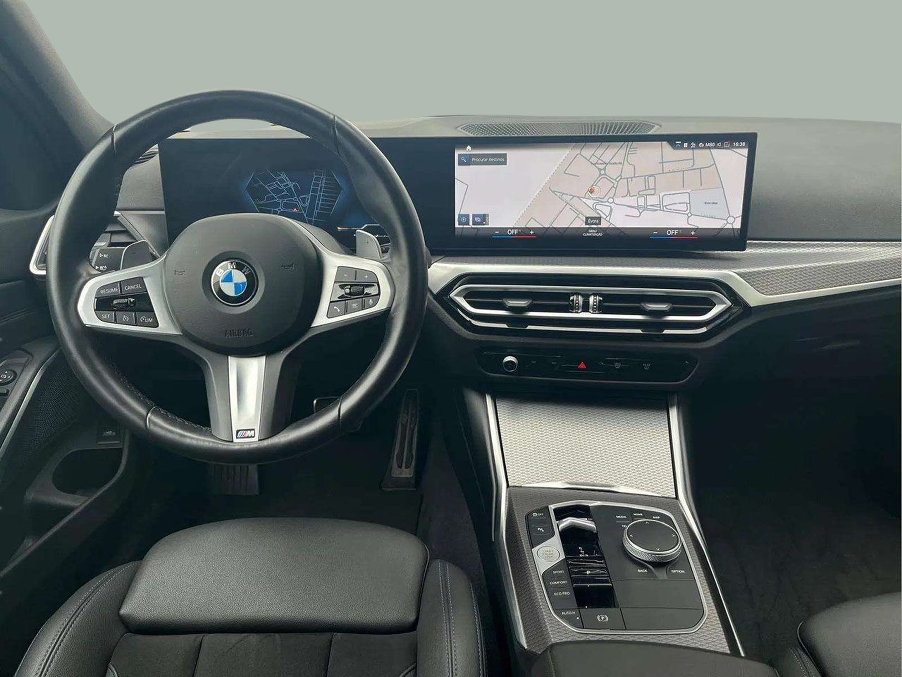 BMW Série 3 320d Touring color Gris. Año 2024. 140KW(190CV). Diesel. En concesionario A MatosCar Guarda - Comércio Automóvel, S.A. de Guarda