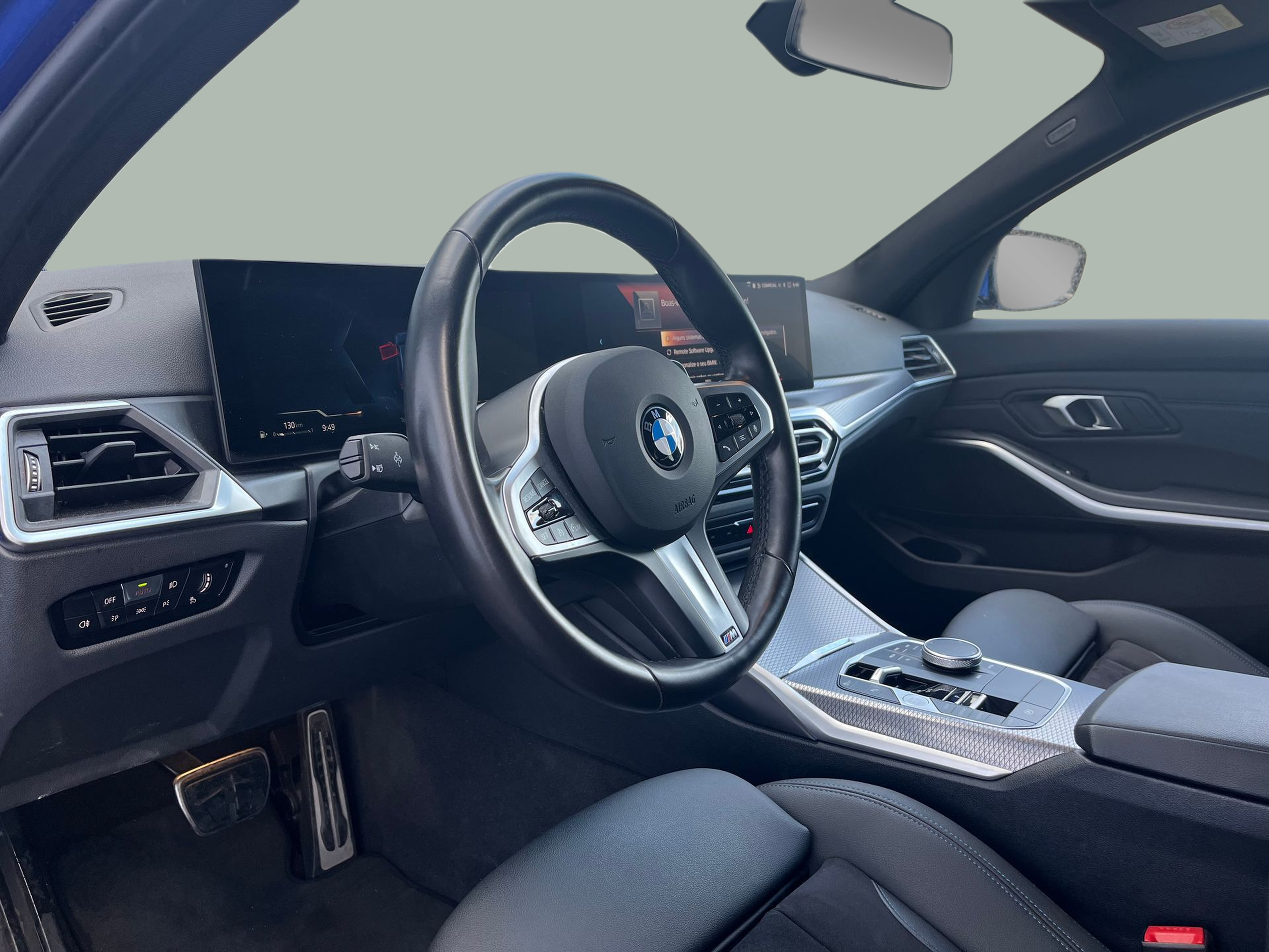 BMW Série 3 320d Touring color Azul. Año 2024. 140KW(190CV). Diesel. En concesionario A MatosCar Évora - Comércio Automóvel, S.A. de Évora