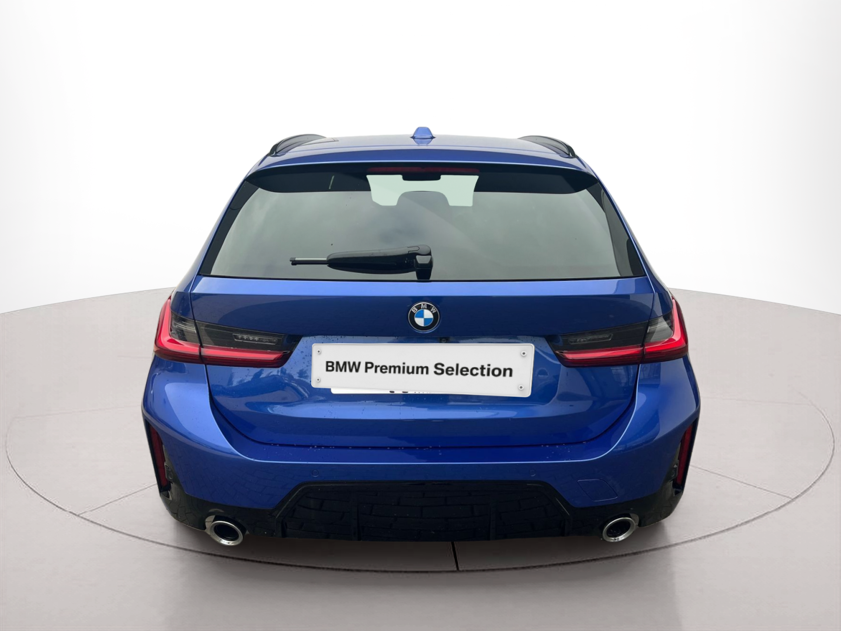 BMW Série 3 320d Touring color Azul. Año 2024. 140KW(190CV). Diesel. En concesionario A MatosCar Évora - Comércio Automóvel, S.A. de Évora