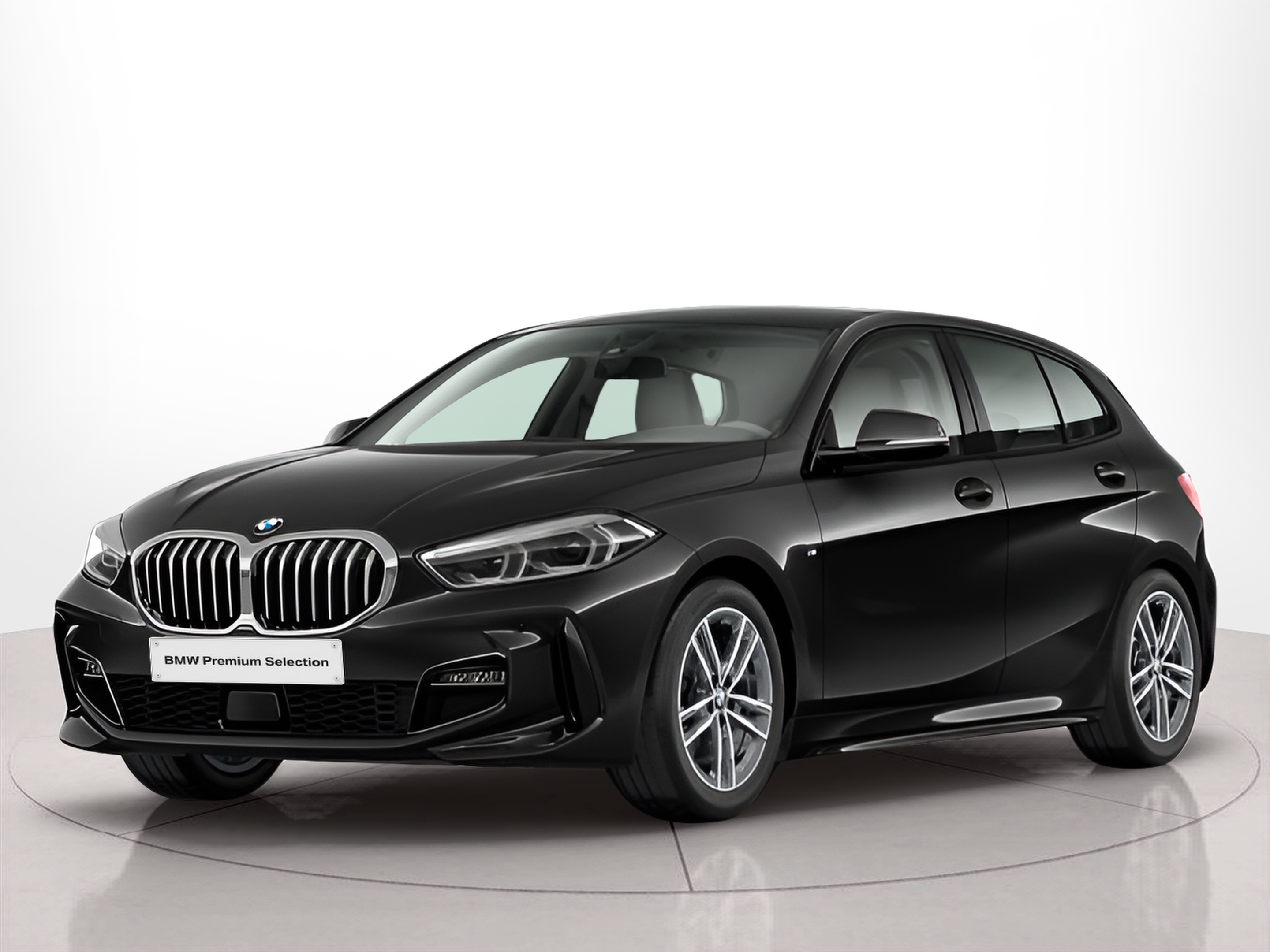 Fotos de BMW Série 1 116d color Negro. Año 2024. 85KW(116CV). Diesel. En concesionario A MatosCar Guarda - Comércio Automóvel, S.A. de Guarda