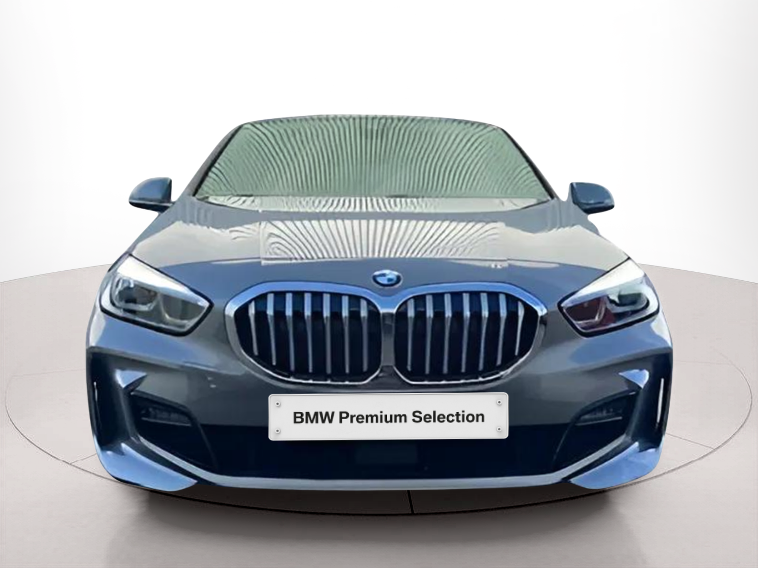 Fotos de BMW Série 1 116d color Gris. Año 2024. 85KW(116CV). Diesel. En concesionario A MatosCar Guarda - Comércio Automóvel, S.A. de Guarda