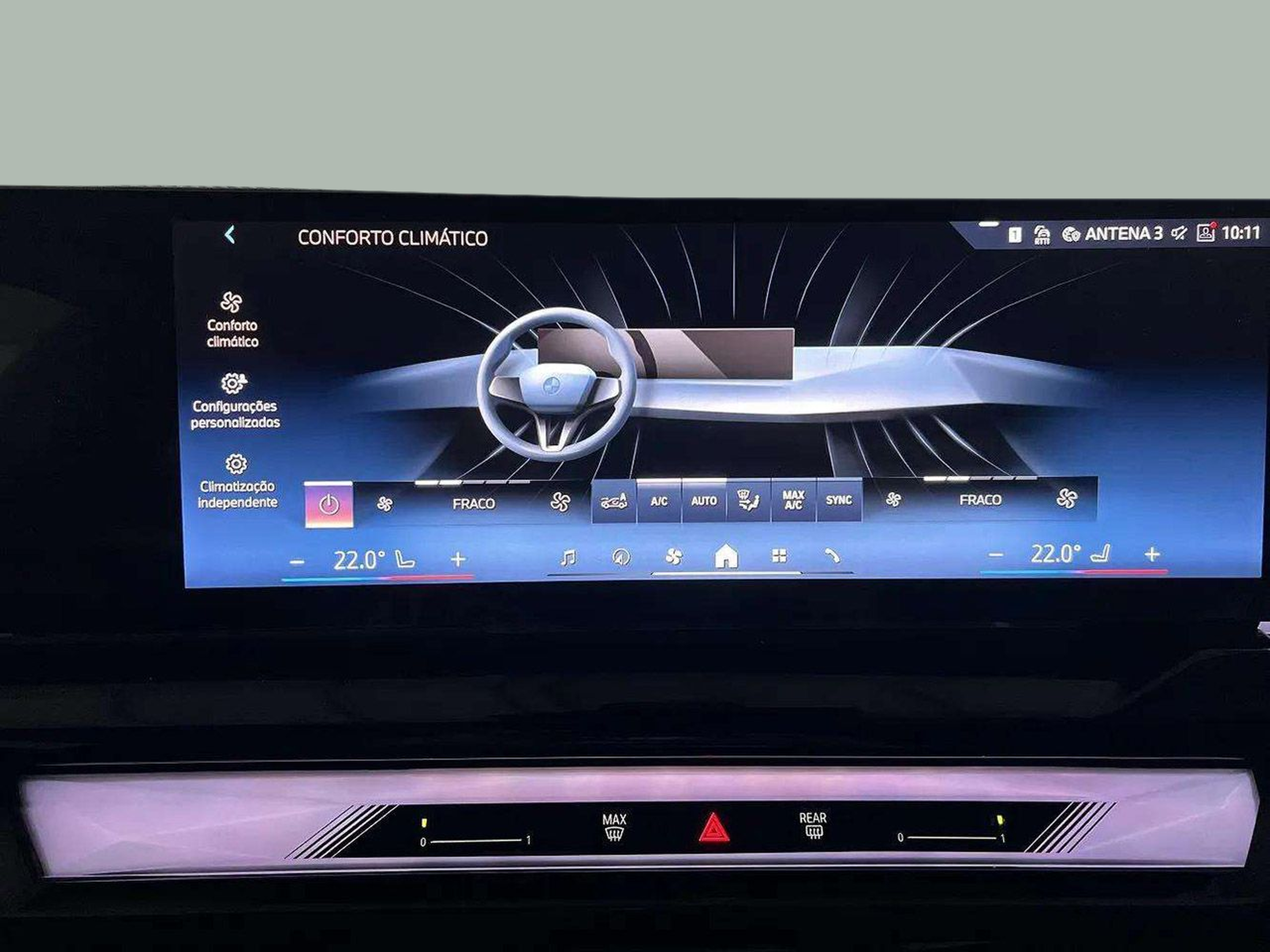 BMW i5 eDrive40 color Verde. Año 2025. 250KW(340CV). Elétrico. En concesionario A MatosCar Évora - Comércio Automóvel, S.A. de Évora
