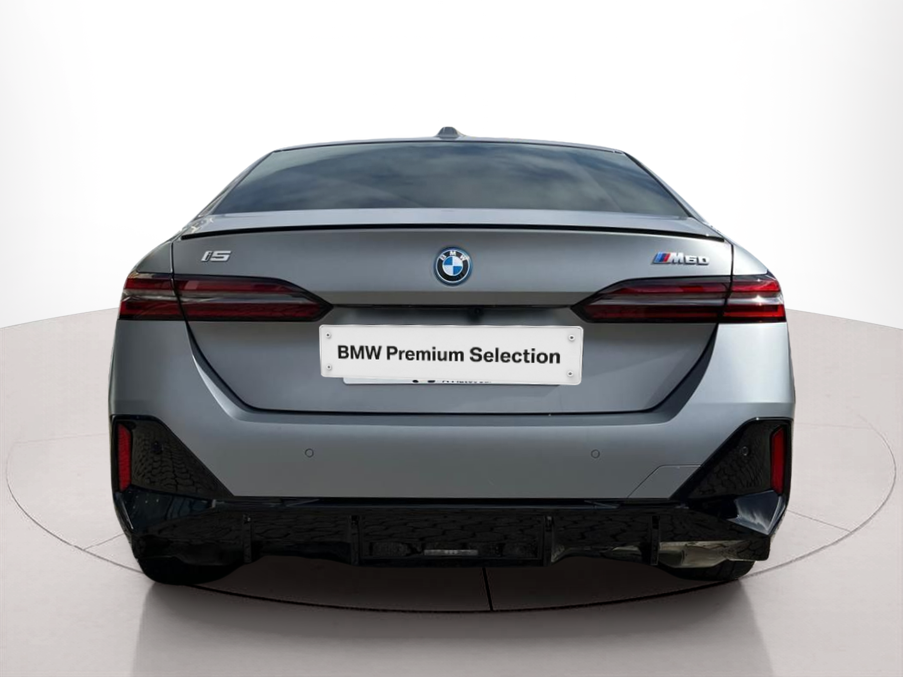 BMW i5 M60 color Gris. Año 2025. 442KW(601CV). Elétrico. En concesionario A MatosCar Guarda - Comércio Automóvel, S.A. de Guarda