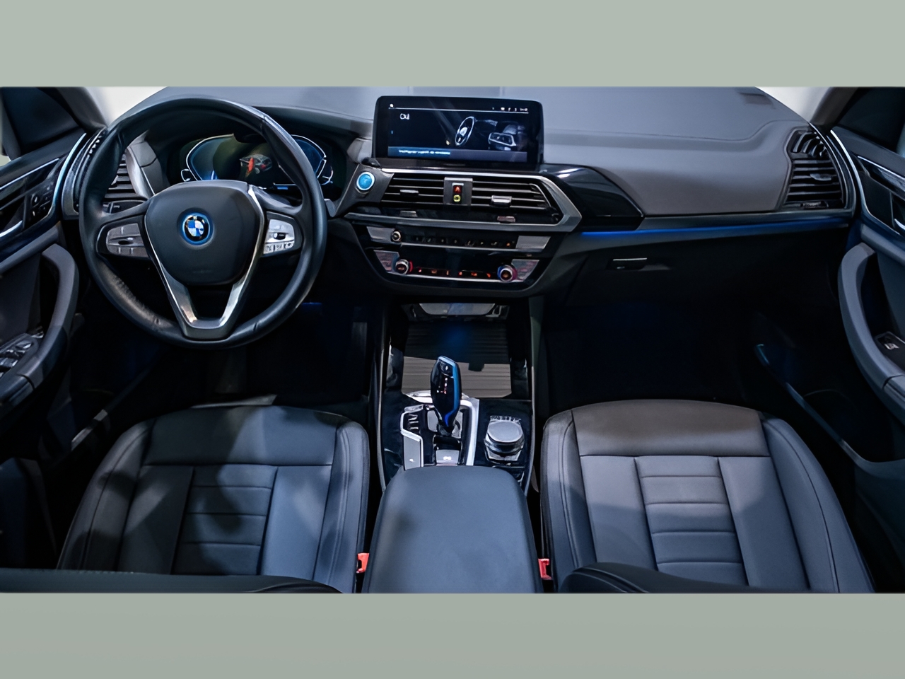 BMW iX3 iX3 80 kWh color Negro. Año 2021. 210KW(286CV). Elétrico. En concesionario Aníbal Carvalho & Filhos, S.A. de Santarém