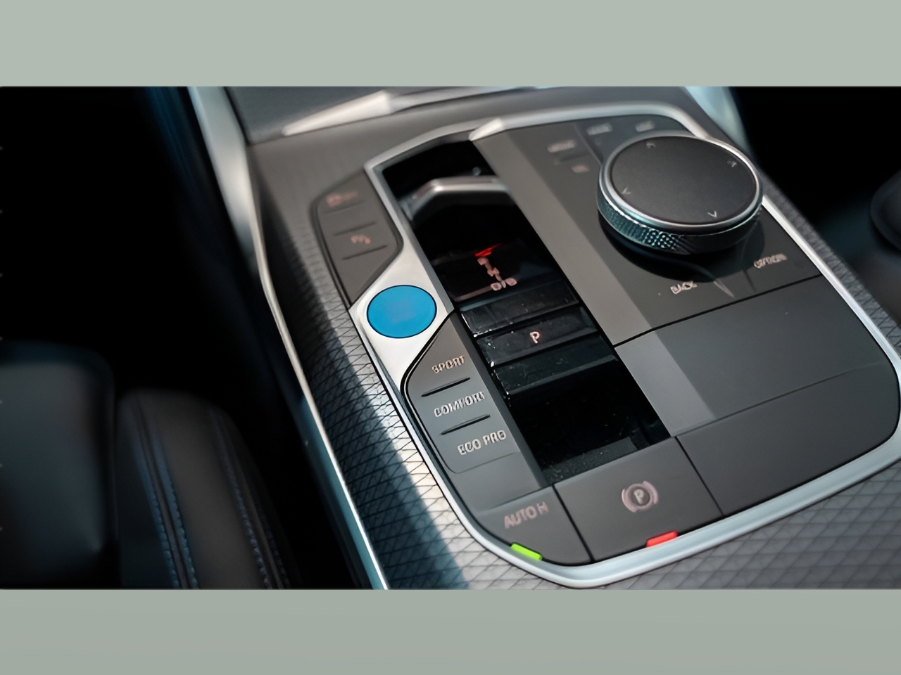 BMW i4 i4 eDrive35 color Blanco. Año 2023. 210KW(286CV). Elétrico. En concesionario Aníbal Carvalho & Filhos, S.A. de Santarém