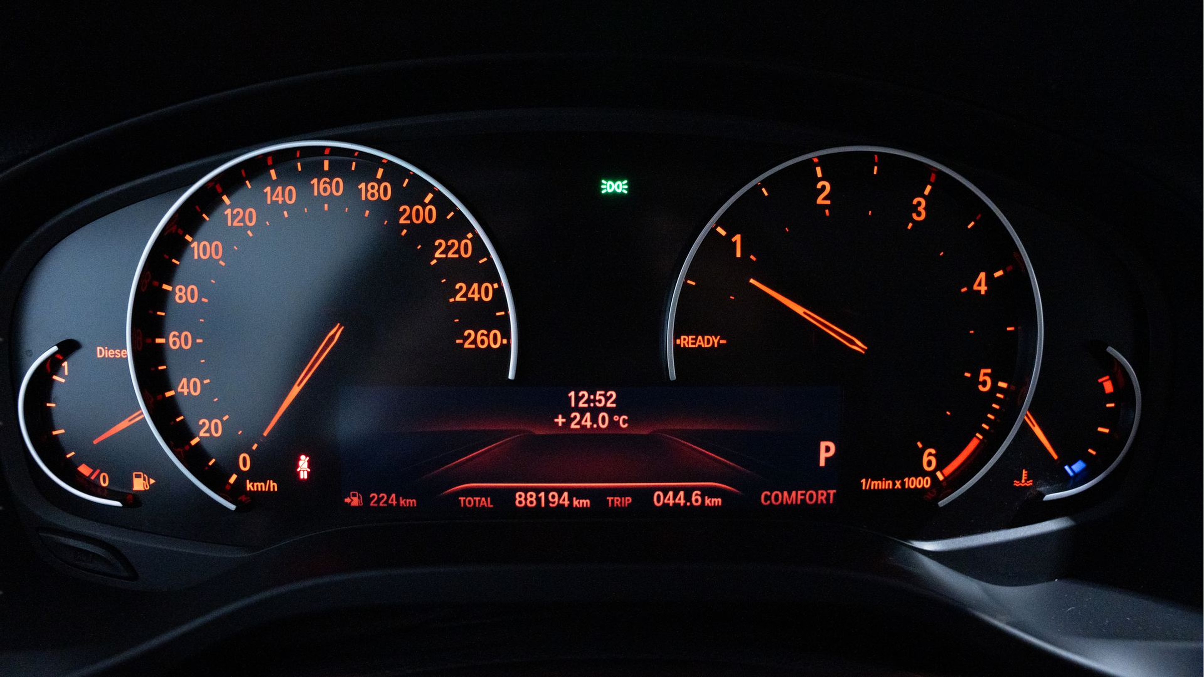 BMW X3 sDrive18d color Blanco. Año 2019. 110KW(150CV). Diesel. En concesionario Aníbal Carvalho & Filhos, S.A. de Santarém
