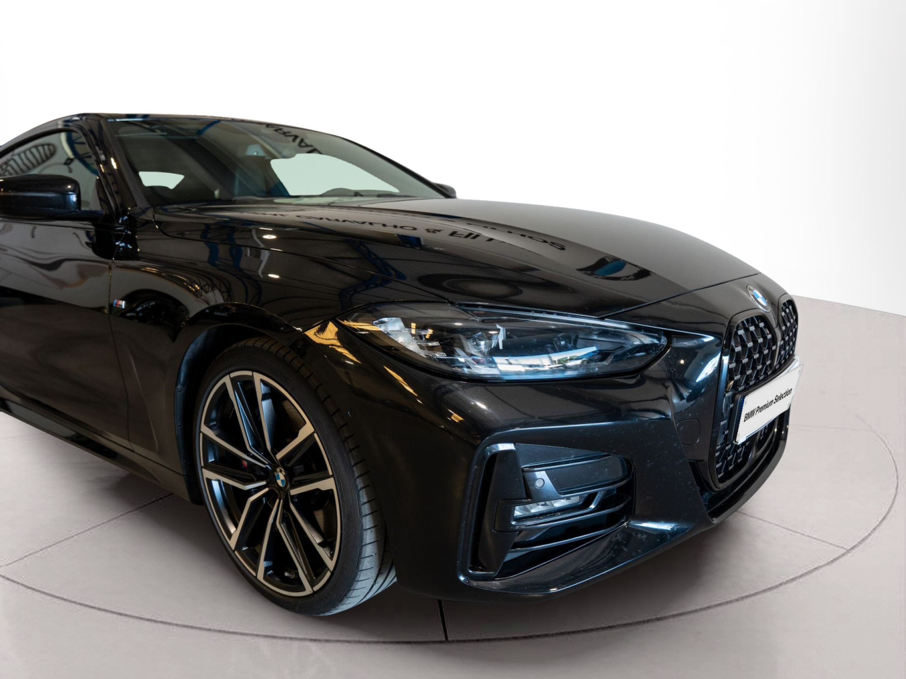BMW Série 4 420d Coupe color Negro. Año 2021. 140KW(190CV). Diesel. En concesionario Aníbal Carvalho & Filhos, S.A. de Santarém