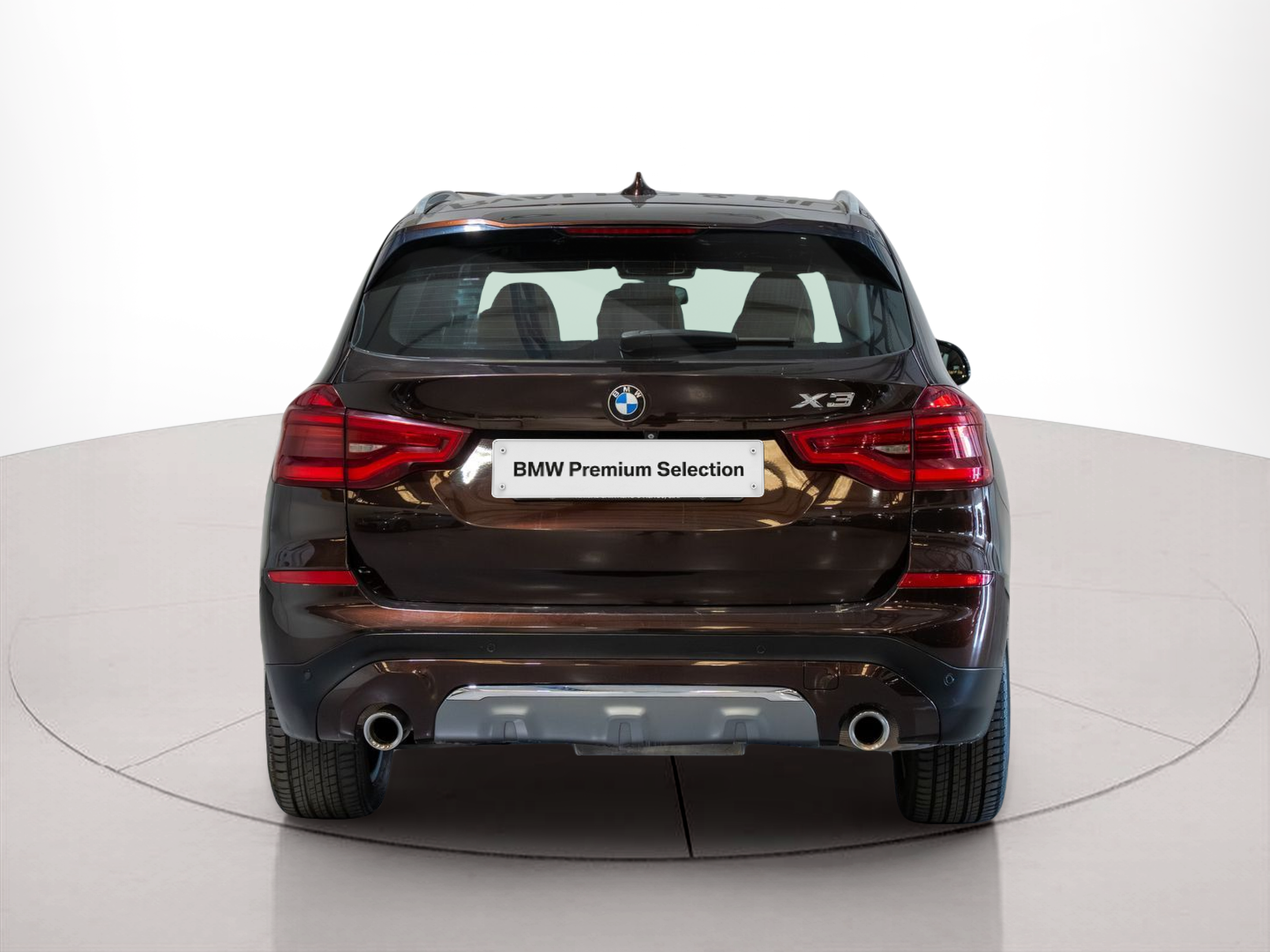BMW X3 xDrive20d color Marrón. Año 2018. 140KW(190CV). Diesel. En concesionario Aníbal Carvalho & Filhos, S.A. de Santarém